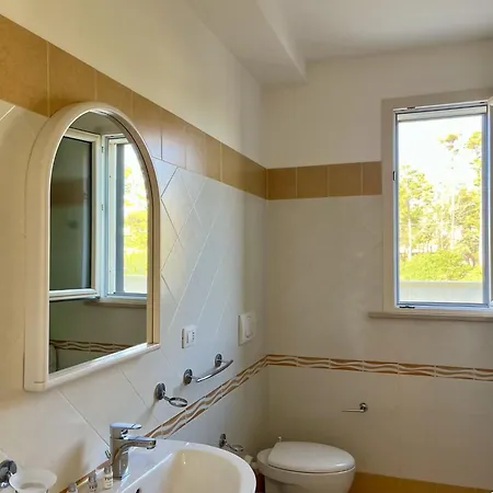 Holiday home Yellow Beachfront House 60 M By Salento Prime *